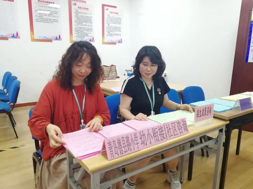 傾心細致服務，傳遞教育溫度——青島德縣路小學招生政策宣講入社區、入幼兒園活動紀實